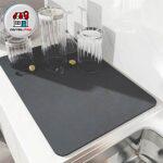 نمگیر کنار سینک سیلیکونی